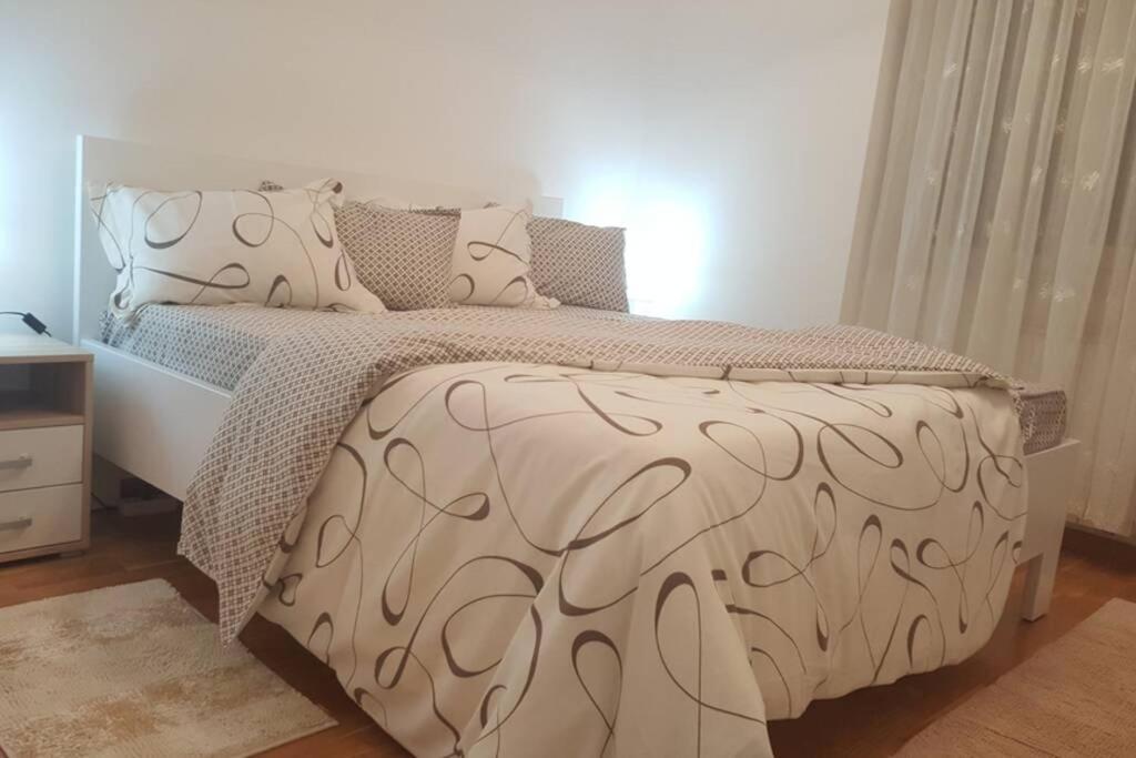 Fantasy Apartment Tuzla Luaran gambar