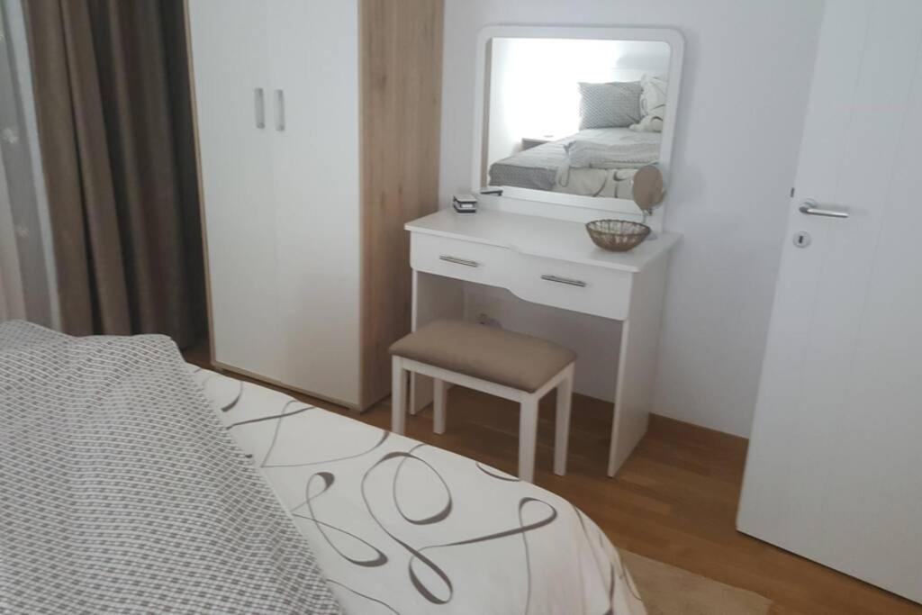 Fantasy Apartment Tuzla Luaran gambar