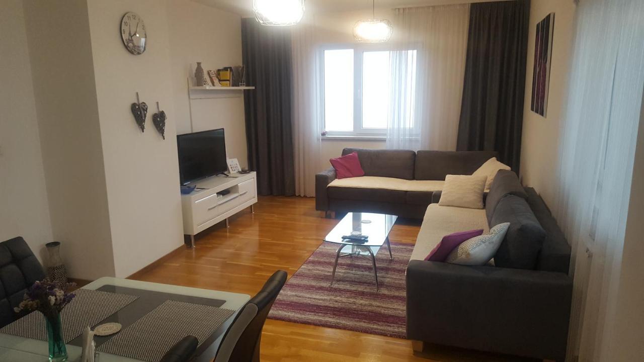 Fantasy Apartment Tuzla Luaran gambar